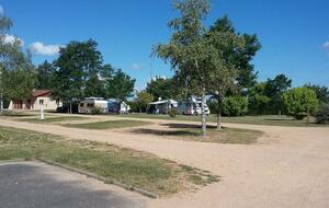 Le Centre avec les camping-cars