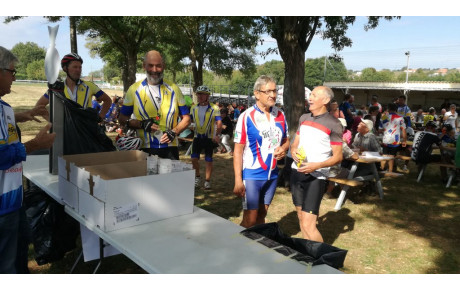 872 participants à la 31ème  Rando &quot;COEUR DES MAUGES&quot;